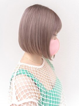 デビュー ヘアーメイク ワンレンボブ　ラベンダーグレージュ