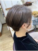 奥行きショート透明感ブリーチなしナチュラルコンパクト