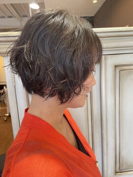 グローリープラス(Glory+plus) 柔らかショートパーマ