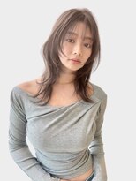 ユーフォリア 新宿通り(Euphoria) ミディアムレイヤー/ミディアムウルフ/シアーベージュ