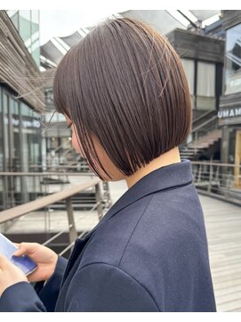 ミィ 表参道(mee.) 前髪/アンブレラカラー/こなれミディ/イメチェン/ぱっつんボブ