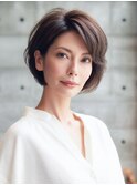 大人かっこいいミディアムスタイル