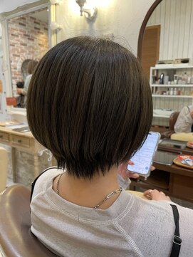 丸みショートボブ