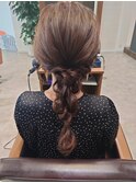 20代30代大人可愛いお呼ばれスタイル編みおろしグレージュ