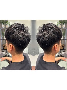 ビジネスからカジュアルまでどんな場面でもキマる！再現性の高さで、朝のスタイリングも簡単に☆