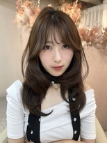 ユニ 表参道(uni)&nbsp;10代20代30代/韓国風くびれヘア/レイヤーカット/ヨシンモリ