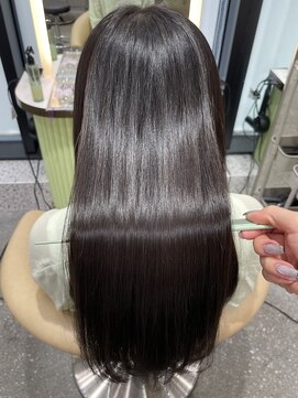 ロンド メリー 大宮(Lond merry) 暗めカラー/韓国風巻き/レイヤーカット/髪質改善/縮毛矯正/大宮