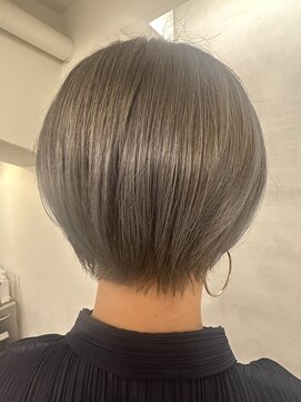 インビテーション(invitation) ハイトーンくすみ系カラー＊