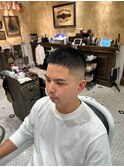 【LUDLOW　BLUNT】フェードカット　バーバー　バズカット　坊主