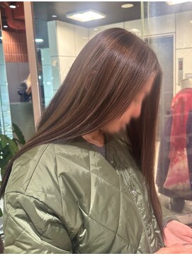 ヘアーアンドメイク ビス(HAIR&MAKE bis) ハイライトカラー