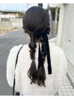 ファボ(favo.)&nbsp;編みおろし／パーティーヘア