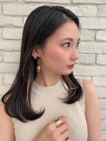 ロンド 表参道店(Lond)&nbsp;【Lond表参道倉崎涼】ストレートロングヘアにもワンポイント