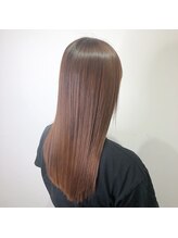 酸性ストレート/カラー毛やダメージ毛にも◎髪本来の柔らかさを残しつつ、自然なストレートヘアに