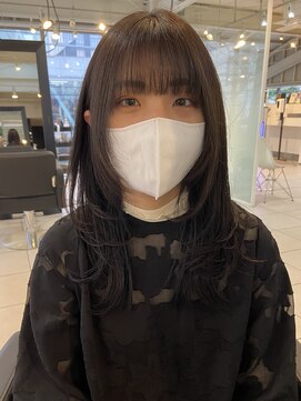 アクアオモテサンドウ(ACQUA omotesando) △ブリーチなし韓国風ブルーブラックロングウルフレイヤーカット