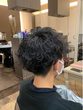 ベルプロッドバイアルター 千葉(bel. prod by aL-ter) 【bel.高野】マッシュパーマ/波巻き/ハイライト/束感[千葉駅]