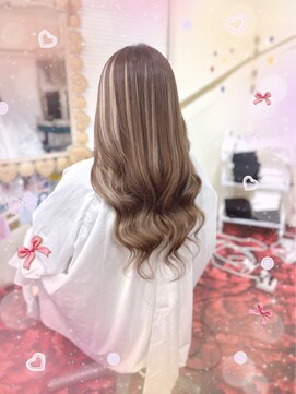 エデン ビークス チルドレン(EDeN Beeks children) #シルキーベージュ#ミルクティーベージュ#プルエクステ#ブリーチ