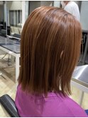 切りっぱなしボブ ベージュカラー