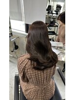 ラック(LUCK)&nbsp;レイヤーぱっつん前髪ステップボーンカットシルキー船橋/韓国