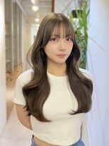 リンダ(LYNDA)&nbsp;デザインカラー/レイヤーカット/ウェットヘア/オリーブベージュ