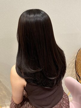 ロウ 札幌(ROW) 黒髪/ボブルフ/ネビージュ/レイヤー/髪質改善トリートメント