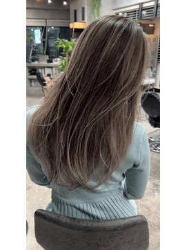 アポロ 横浜駅店(apollo) レイヤーボブハイライトブリーチレイヤーハイトーングレージュ