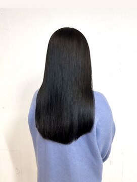 シーバイサイン(sea by Sign) 暗髪/地毛風カラー/髪質改善