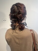 シアン(cyan.)&nbsp;編み込みアレンジ/結婚式アレンジ/ツインテール