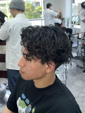 ワンシザース(ONE SCISSORS) 伸ばし中にオススメ！スパイラルパーマ