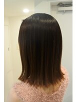 メモリーズ 銀座(Memories)&nbsp;切りっぱなし　外はね　ミディアムスタイル