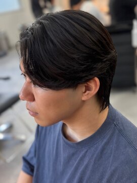 シーフ 千葉(Cyf) 曲がる縮毛矯正/縮毛矯正/センターパート/千葉駅/千葉/齊藤大樹