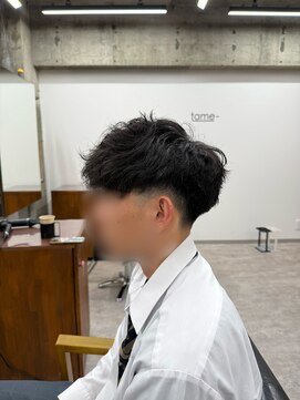 タメ(tame-) サーフカール/フェザーパーマ/ブルーブラック【都賀/メンズ】