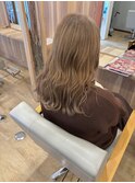 ミルクティーベージュ