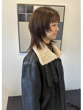 レイヤーカット/クラゲヘアー/オリーブグレー/小顔/伏見