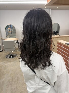 乾かすだけで決まる 大人ニュアンスデジタルパーマ