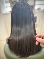 メゾンルヴェール 岐阜穂積(Maison LeVert)&nbsp;髪質改善/グレーベージュ/収まりストレート