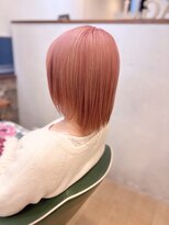 ココナ(cocona)&nbsp;前下がりミニボブ×ピンクベージュ