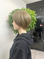 ヘリア(HELIA)&nbsp;【40代50代大人の丸みショート】