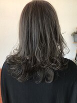 オッタントゥーノ(OttantunO 81) 透明感ゆるロングレイヤー
