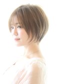 大人可愛いショーボブ　アッシュブラウン　小顔ショート