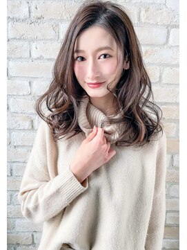 ボニークチュール(BONNY COUTURE) かわいい大人のための巻き髪スタイル・大人セミロング・30代ヘア