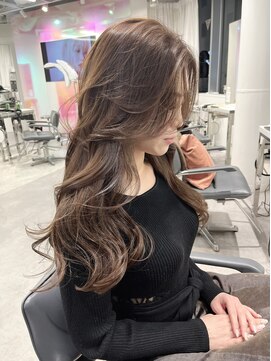 ユーフォリア 渋谷グランデ(Euphoria SHIBUYA GRANDE) 韓国風毛流れレイヤー☆大人チョコブラウン