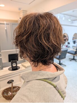 メモリーズ 銀座(Memories) 癖をいかしたショートスタイル