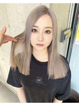 ガルボ ヘアー(garbo hair) 艶髪　ハイトーン　デザインカラー