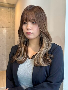 サクラ オモテサンドウ(SAKURA) インナーカラー/ホワイトベージュ/ダブルカラー/表参道