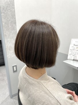 トッカ 茨木(tocca) 【脱白髪染めハイライト】×大人の艶グレージュ