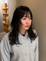サンプラス(san+)&nbsp;【マユコ】ミディアム小顔顔まわりレイヤーカットウェーブヘア