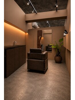 ワイム(ym.)の写真/大人女性へ贈る「贅沢空間」で上質な癒やし体験。本格レディースシェービングで輝く素肌へ。