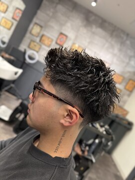 フランクスバーバーリベラルド 横浜(FRANK'S BARBER LIBERALD) MEN’S HAIR/スパイキーショート/テーパーフェード ST