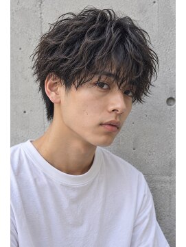 ORI. men’s hair by ENURE【オリ メンズヘア バイ エヌア】 シャドウパーマ　襟足あり　マッシュ