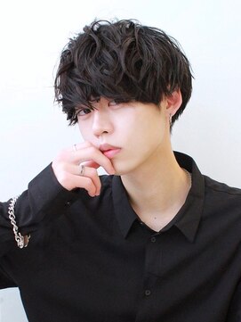 シン(syn) ツイストスパイラル無造作マッシュ